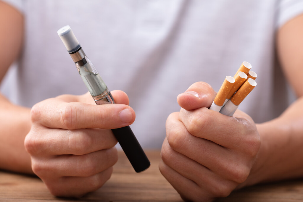 Vape x cigarro: entenda as diferenças e compare as opções
